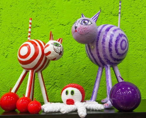 Imagen de gatos y pulpo de artesanía
