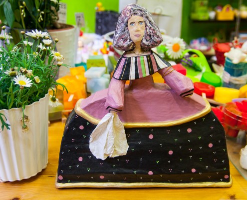 Menina de artesanía